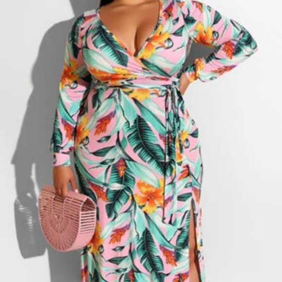 Floral V- Neck Leg Slit Maxi Dress NWOT!! - Picture 1 of 6